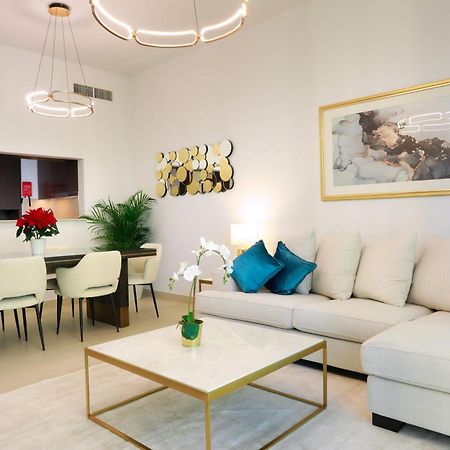 Elegant Apartment With Direct Access To Dubai Mall Exterior photo