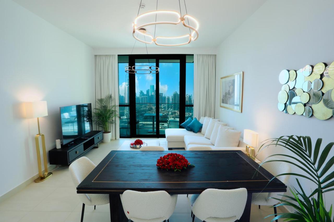 Elegant Apartment With Direct Access To Dubai Mall Exterior photo