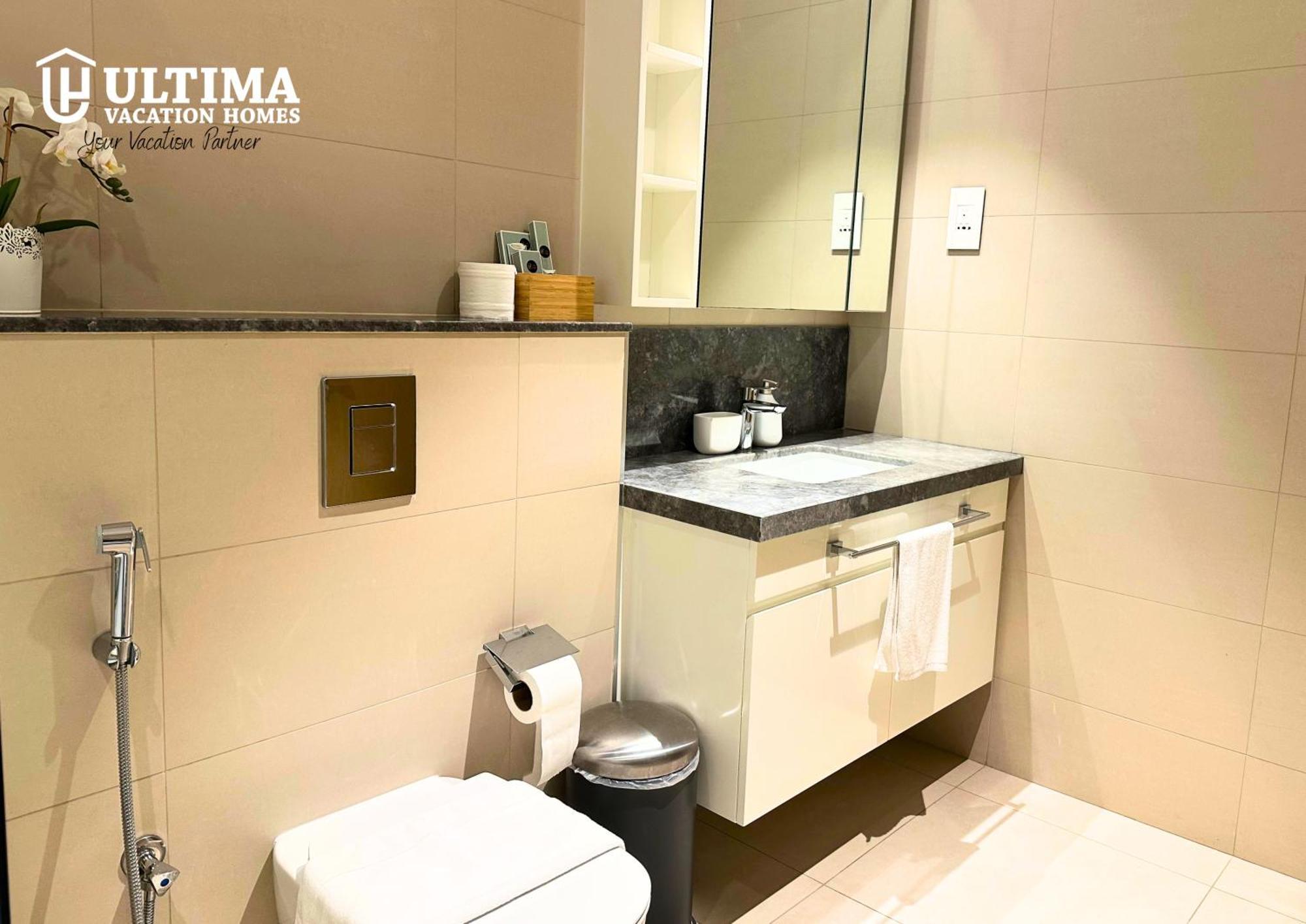 Elegant Apartment With Direct Access To Dubai Mall Exterior photo