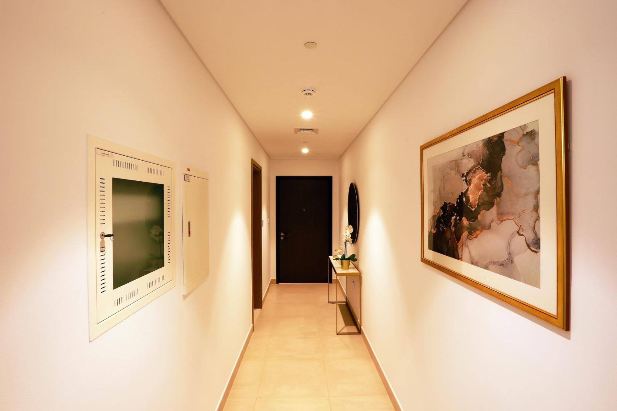 Elegant Apartment With Direct Access To Dubai Mall Exterior photo